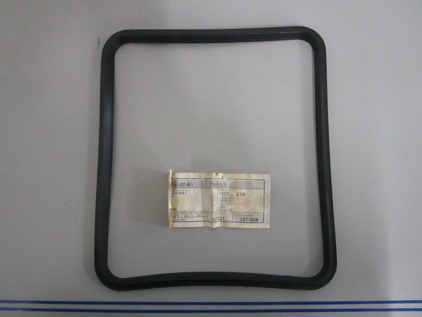 NEW OEM 7592330 Saab Gasket 0820