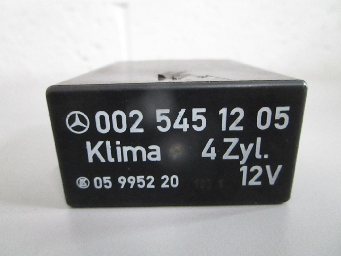 NEW OEM 0025451205 Mercedes-Benz Compressor Relay 0820