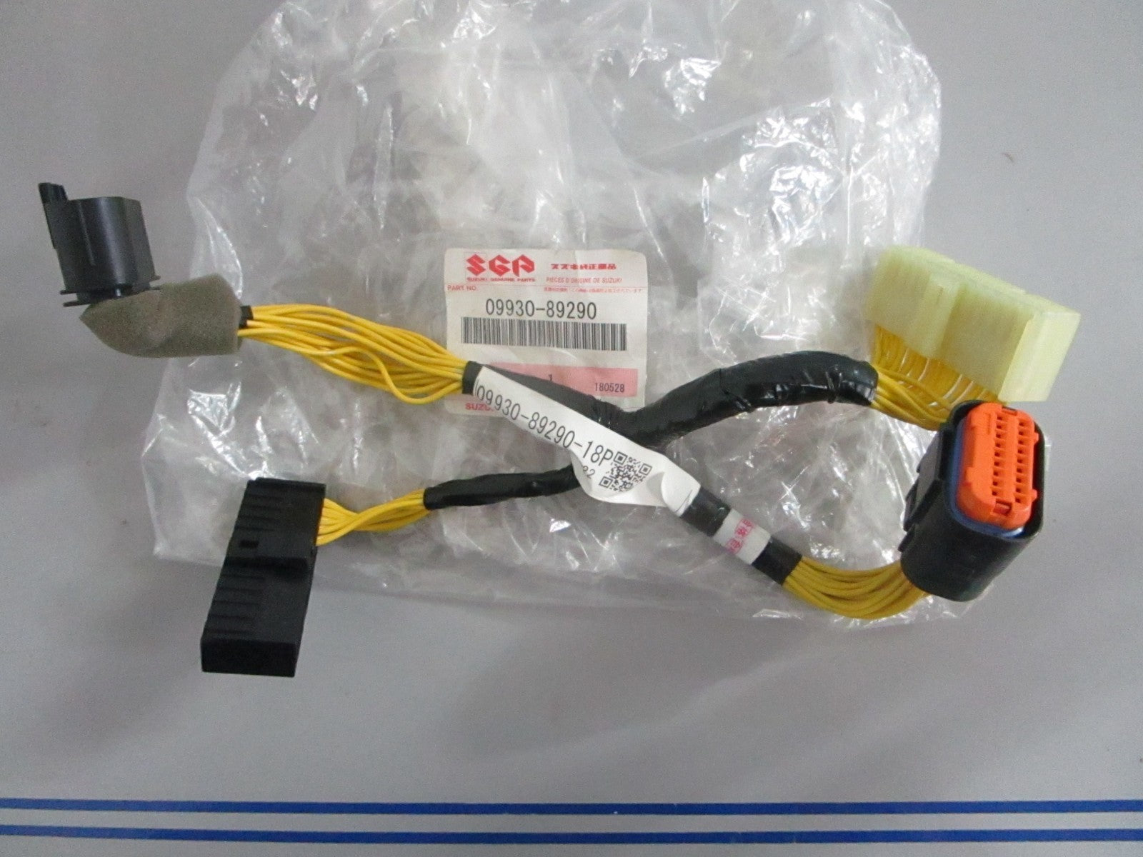 *NEW OEM* 0820 Suzuki 18 Pin Test Cord 09930-89290