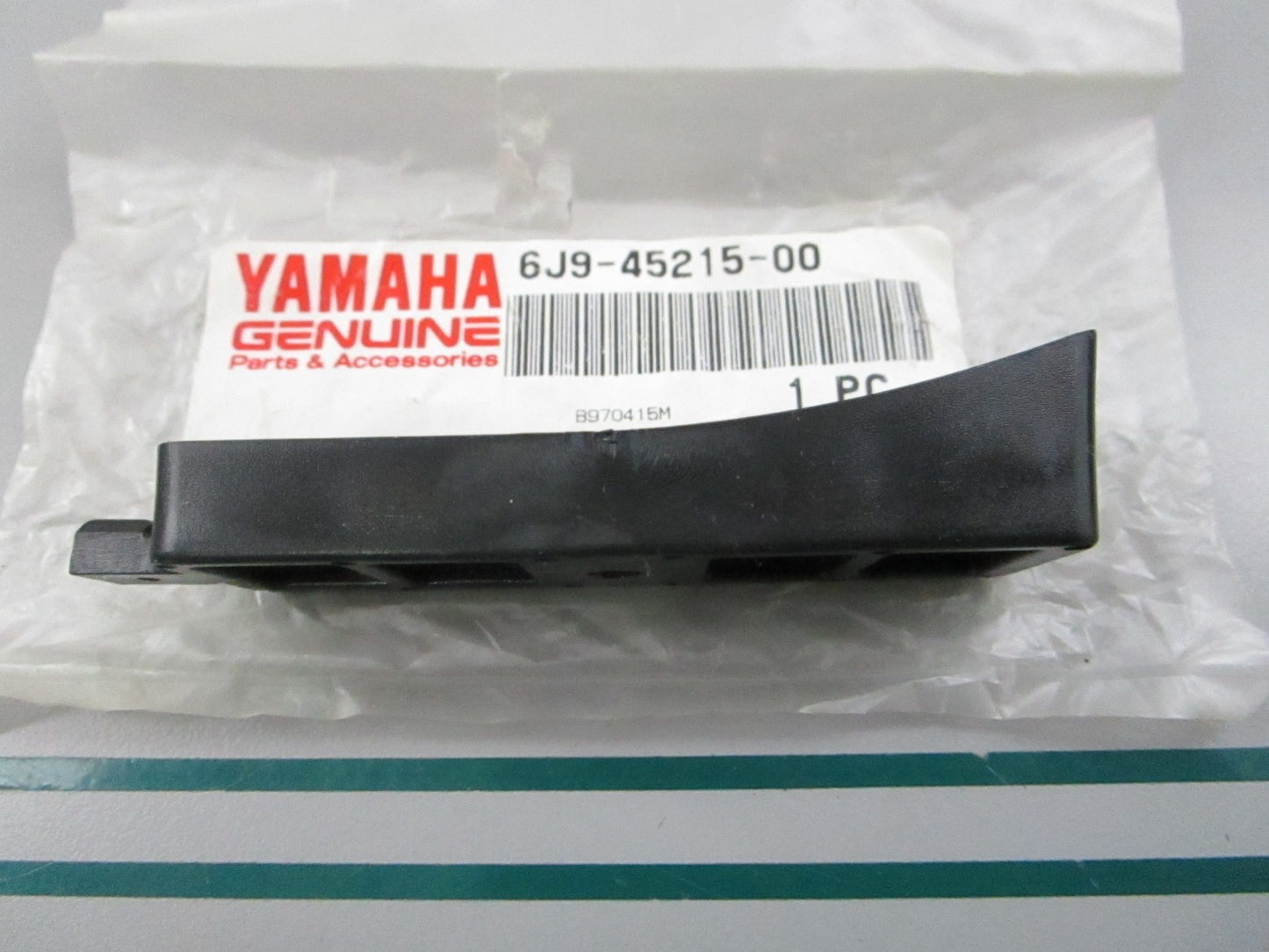 NEW OEM 6J9-45215-00-00 Yamaha Water Inlet Cover 0810