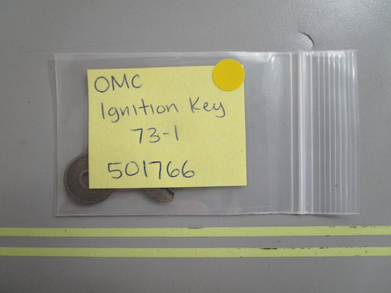 *NEW OEM* 0810 OMC Johnson Evinrude Ignition Key 73-1 501766 0501766