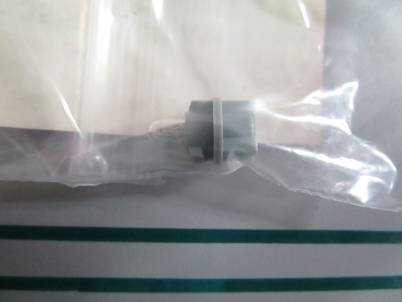 NEW OEM 35505-SCV-A11 Honda Oil Bulb 0820