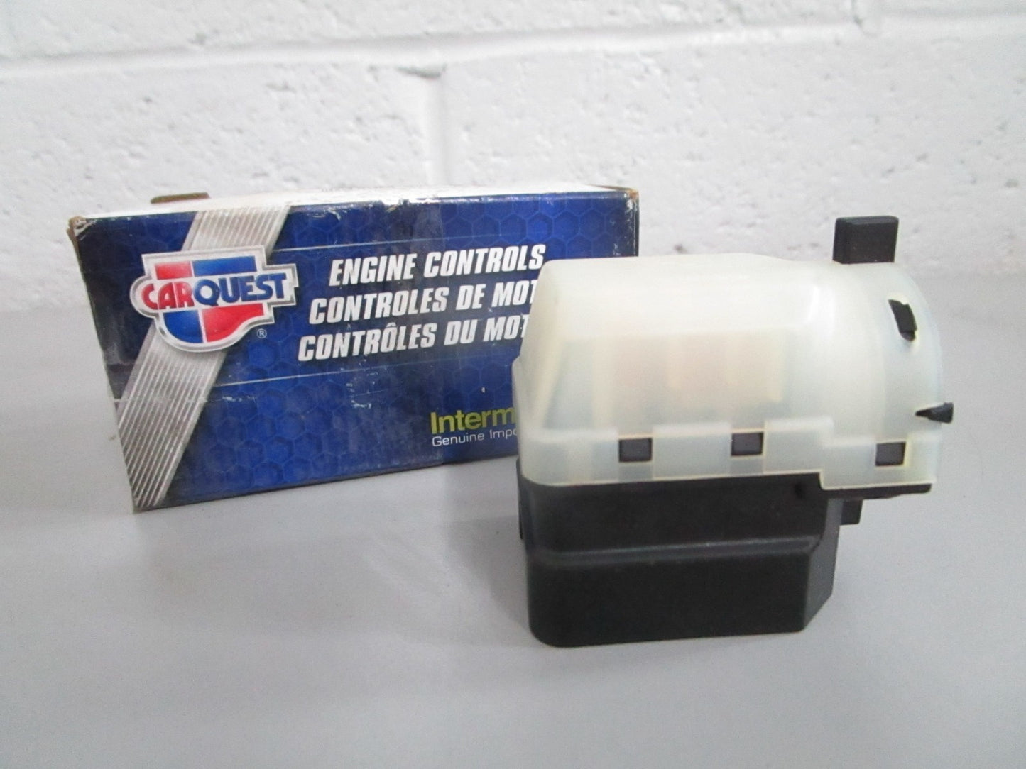 NEW OEM CS1142 Intermotor CarQuest Ignition Switch 0820