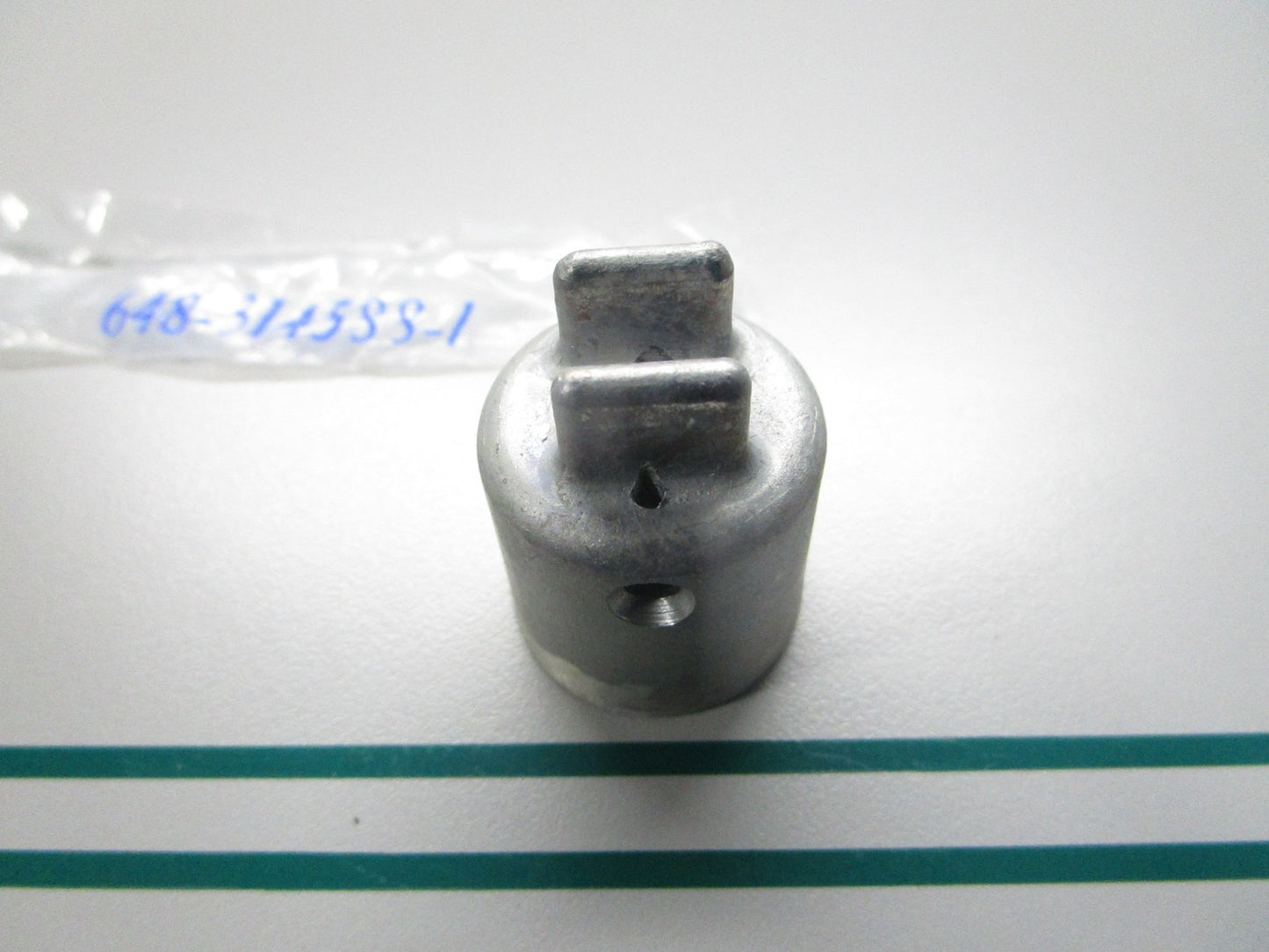 NEW OEM 314588 0314588 OMC Johnson Evinrude Spring Retainer 0810
