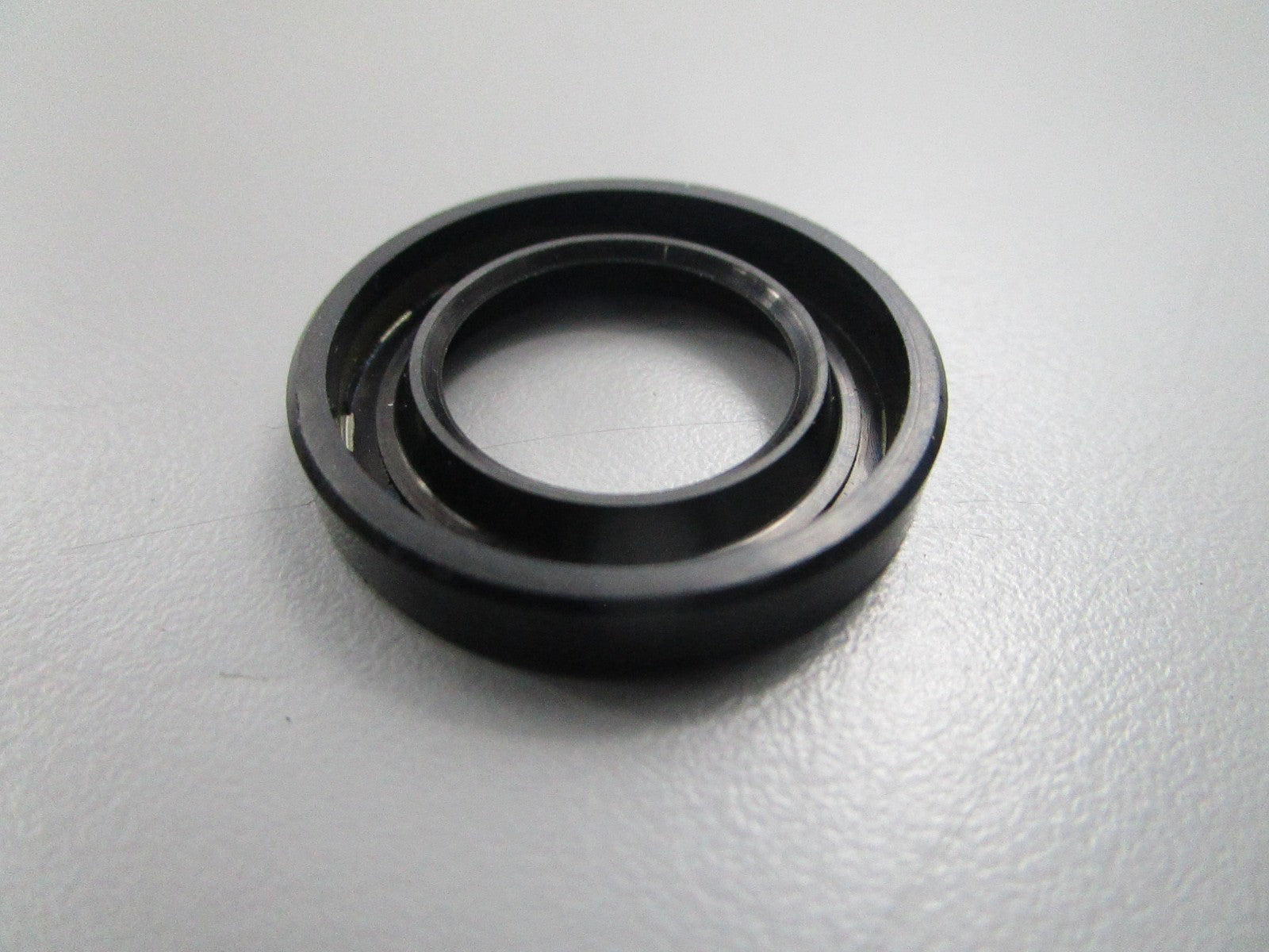 NEW OEM 26-82255M Mercury Quicksilver Seal 0810