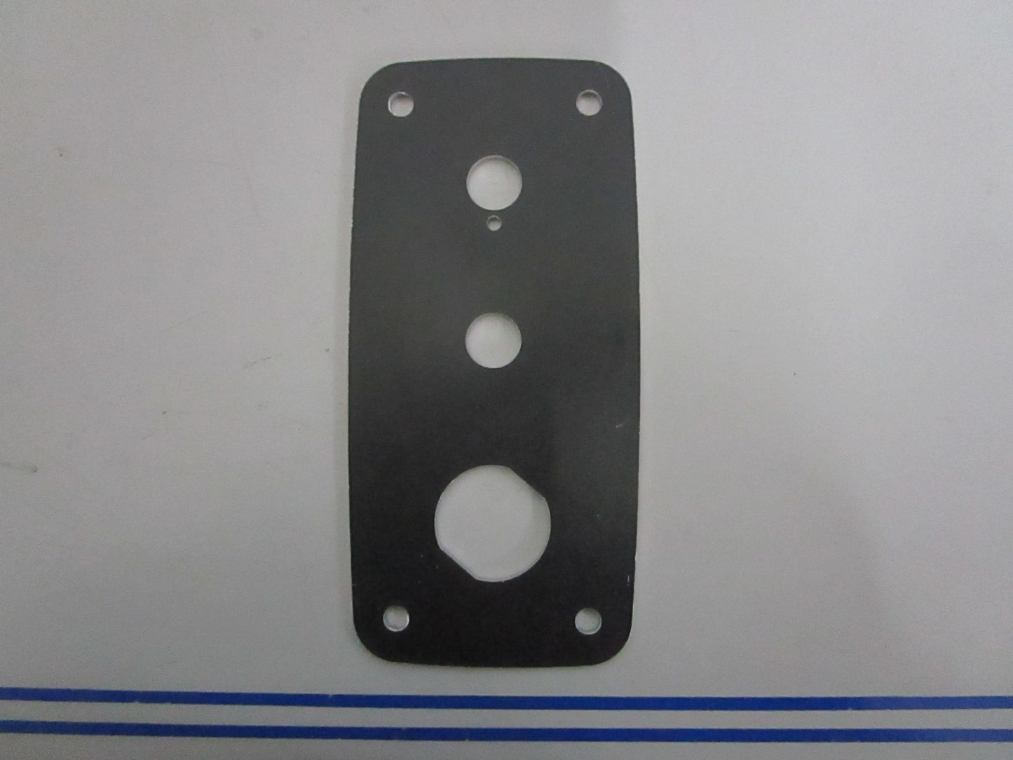 NEW OEM 37852-94600 Suzuki Ignition Switch Plate 0820
