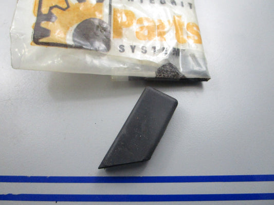 *NEW OEM* 0810 Crown Sleeve Side Cove 130578