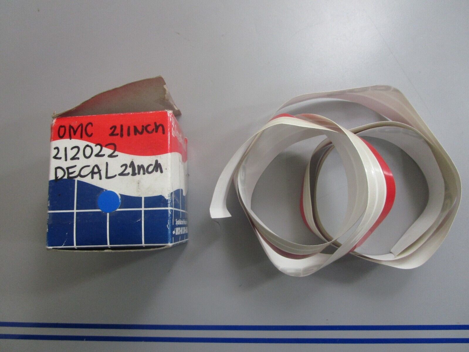 *NEW OEM* 0810 OMC Johnson Evinrude 21" Decal 212022 0212022