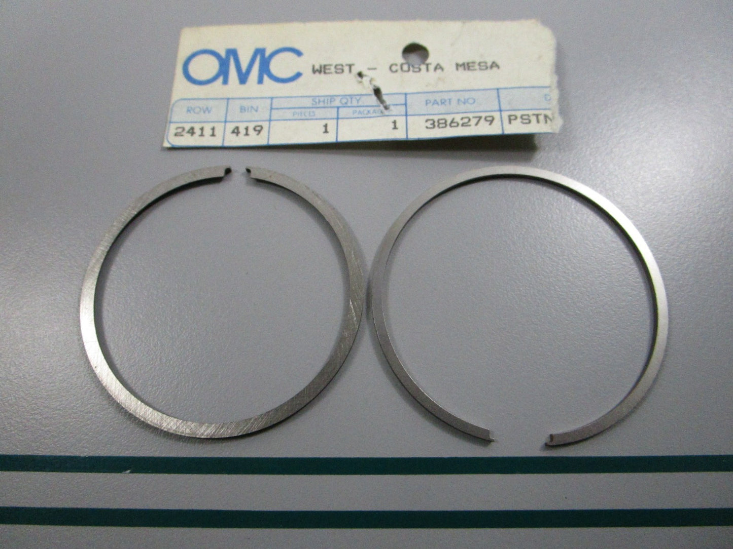 NEW OEM 386279 0386279 OMC Johnson Evinrude 2 Piston Ring Set 0810
