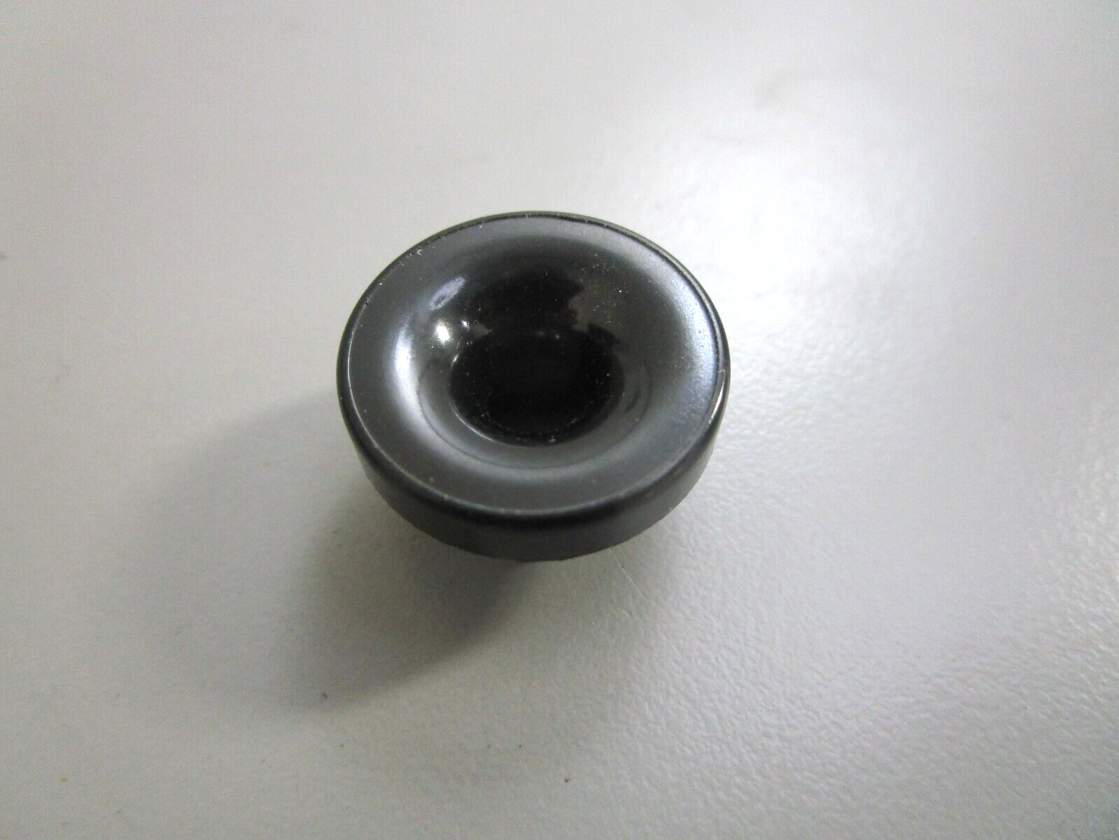 *NEW OEM* 0750 Mercury Quicksilver BUSHING 42690