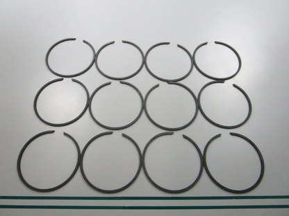 NEW OEM 39-87261A12 Mercury Quicksilver 12 Piston Ring Set 0810