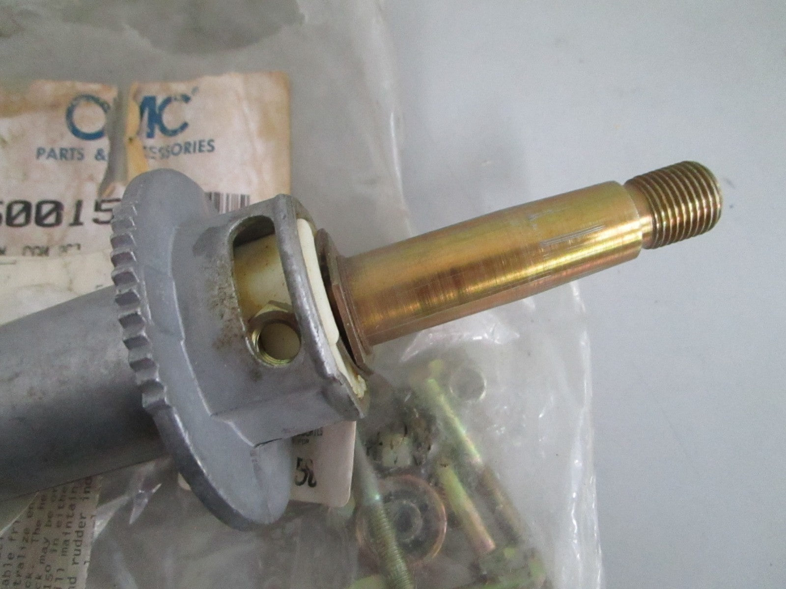 NEW OEM 500150 0500150 OMC Johnson Evinrude Helm 0820