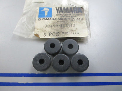 NEW OEM (LOT OF 5) 90480-10M13-00 Yamaha Grommet 0810