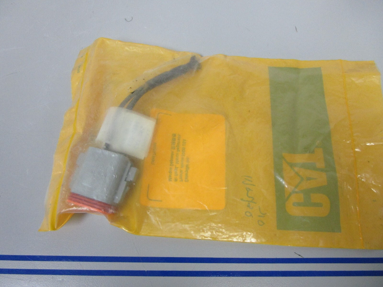 *NEW OEM* 0720 CAT Caterpillar Plug A 117-1904