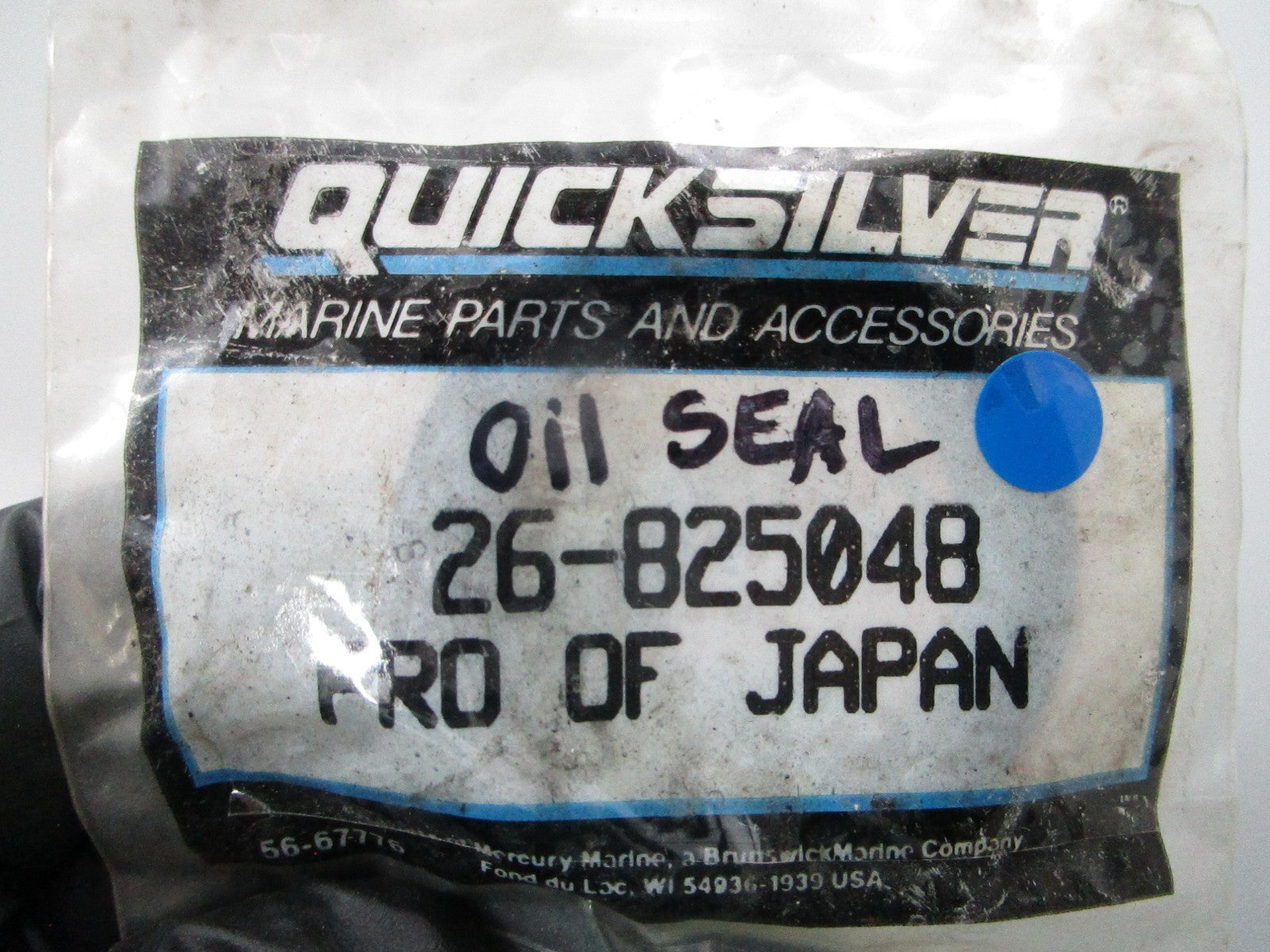 NEW OEM Mercury Quicksilver 26-825048 Oil Seal 0810