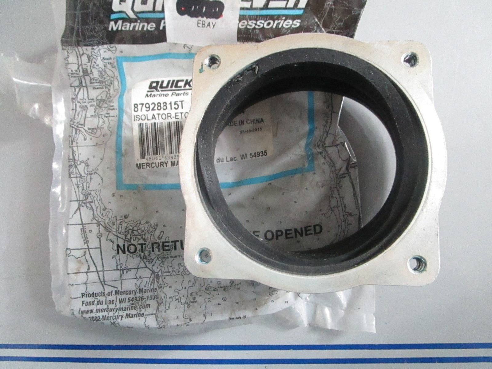 NEW OEM Mercury Quicksilver 87928815T Isolator 0820