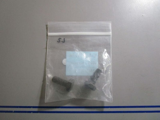*NEW OEM* (LOT OF 2) 0770 Volvo Penta Hex. Screw 946379