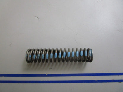 *NEW OEM* 0810 John Deere Spring AR76762