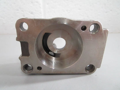 NEW OEM 17411-98504 Suzuki Water Pump Case 0820