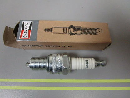 *NEW* 0810 Champion Spark Plug RN9YC