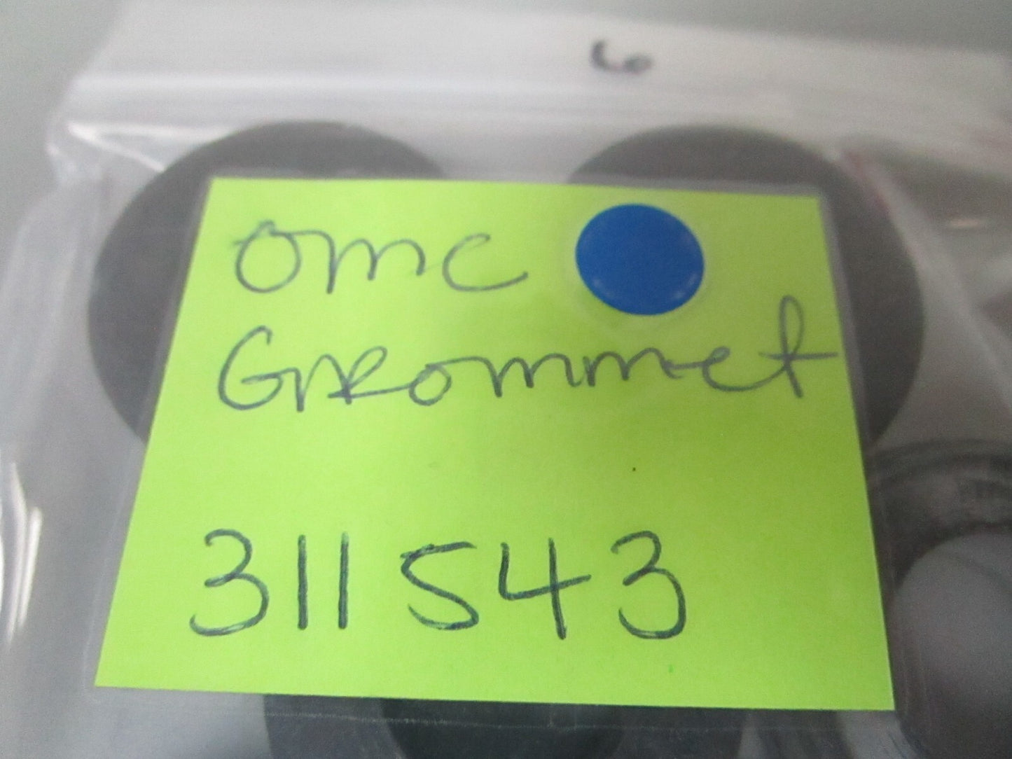 *NEW OEM* 0720 OMC Johnson Evinrude Grommet 311543 0311543