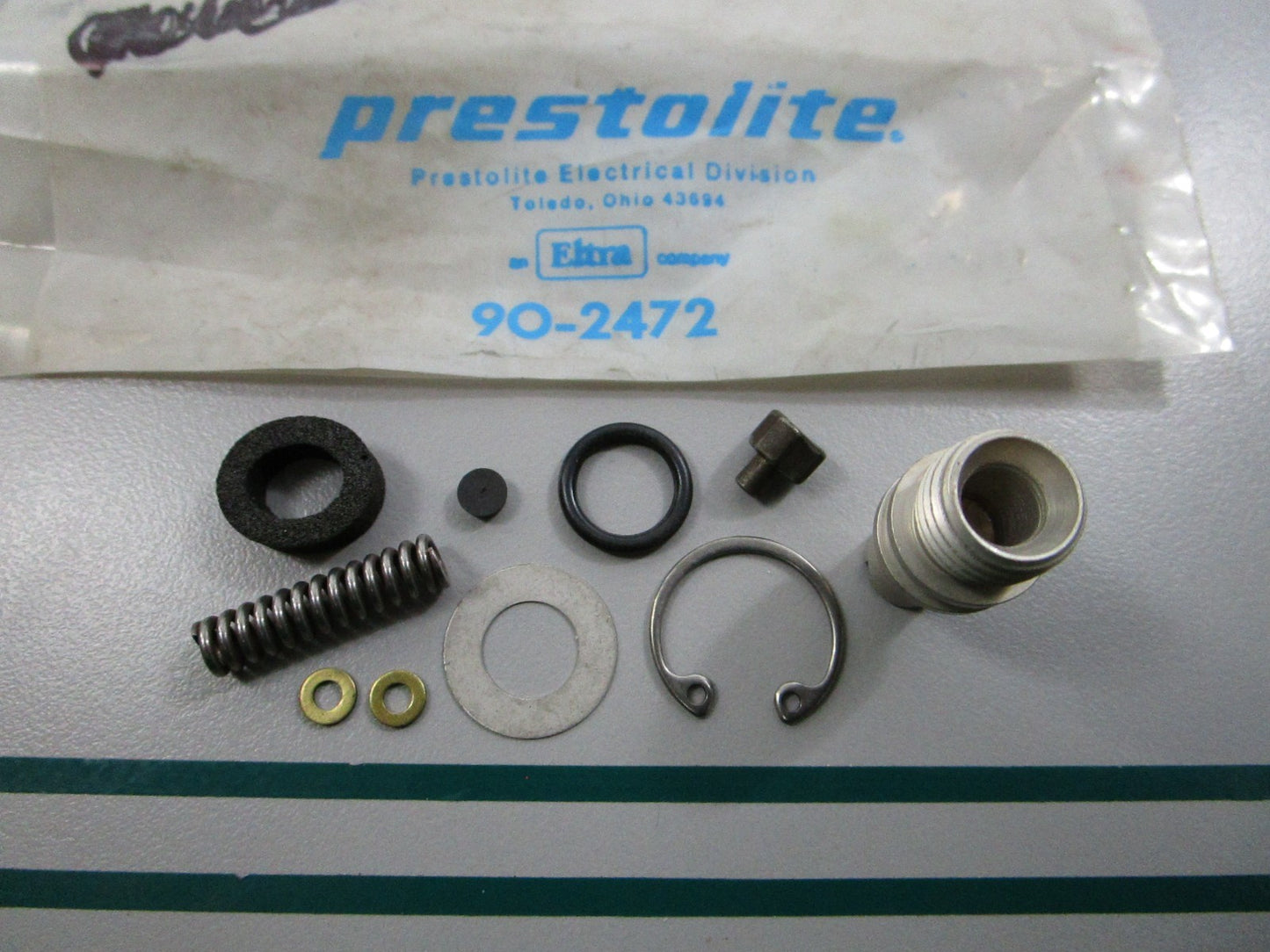 NEW OEM 90-2472 173260 Prestolite OMC Repair Parts Package 0810