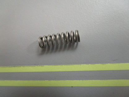 *NEW OEM* 0810 OMC Johnson Evinrude Detent Spring 316505 0316505
