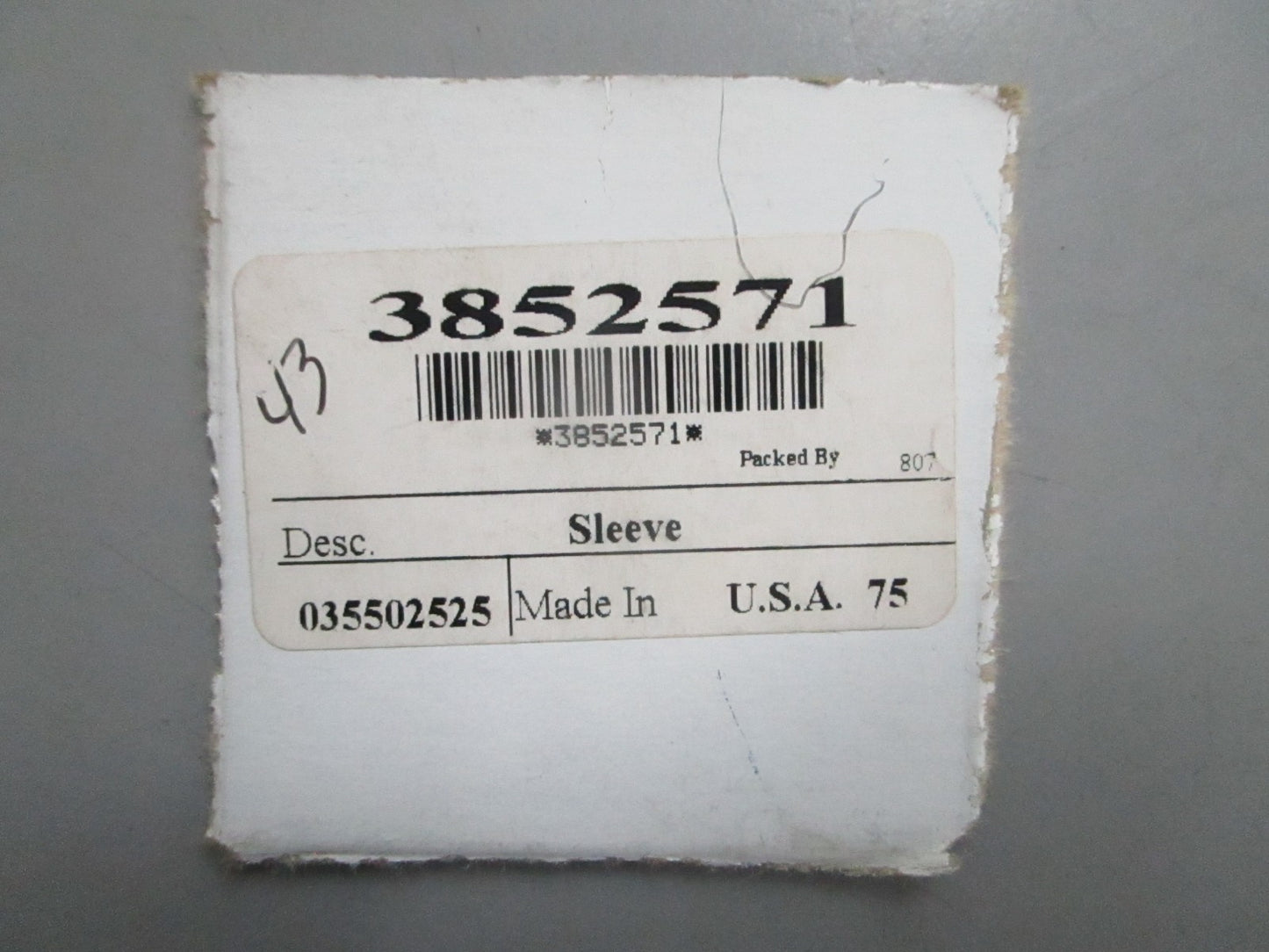*NEW OEM* 0820 Volvo Penta Sleeve 3852571