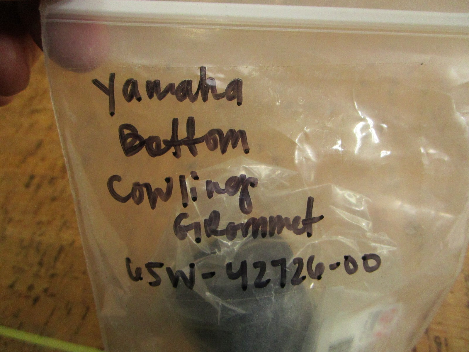 *NEW OEM*  0810 Yamaha Button Cowling Grommet 65W-42726-00