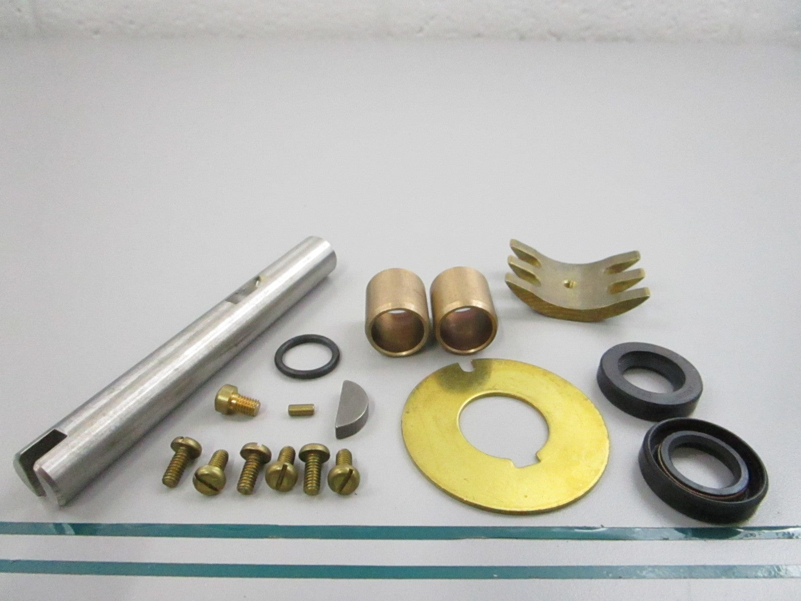 Volvo Penta NEW OEM Sea Water Pump Repair Kit 875383 AQ165 AQ170 MD21 NOS 0810