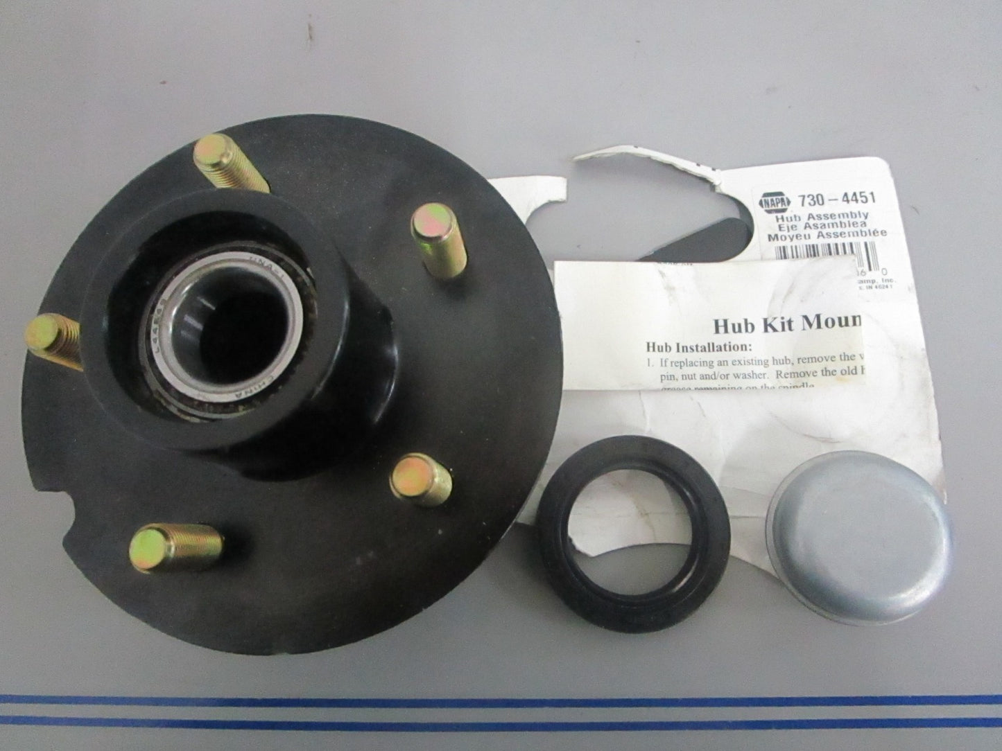 NEW OEM 730-4451 NAPA Hub Assy 0820