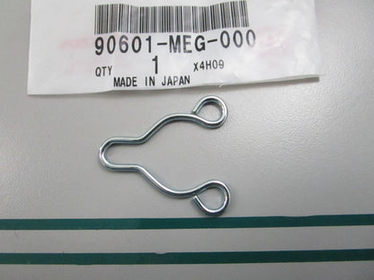 NEW OEM 90601-MEG-000 Honda Ring Clip 0810