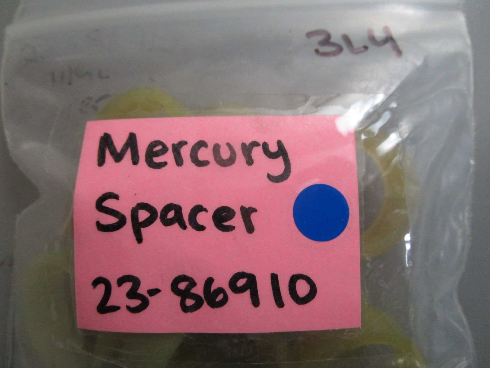 *NEW OEM* (LOT OF 4) 0770 Mercury Quicksilver Spacer 23-86910