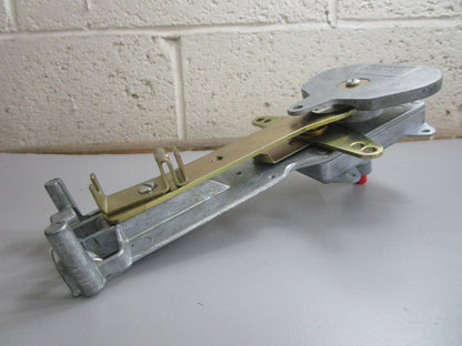 *NEW OEM* 0820 Volvo Penta Sailboat Control Mechanism 851601