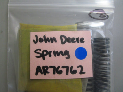 *NEW OEM* 0810 John Deere Spring AR76762