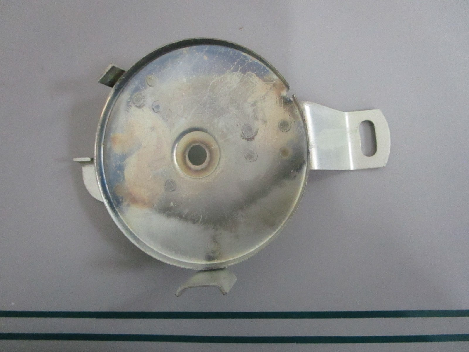 NEW OEM 381647 0381647 OMC Johnson Evinrude Cup & Stop 0820