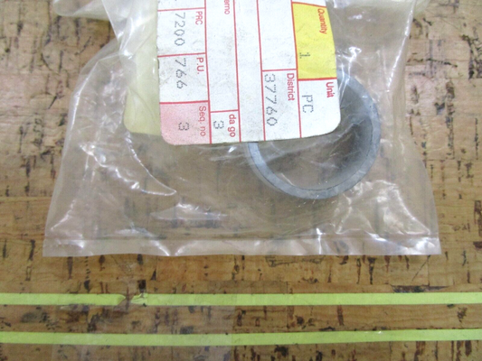 *NEW OEM* 0750 Volvo Penta SEAL 872755