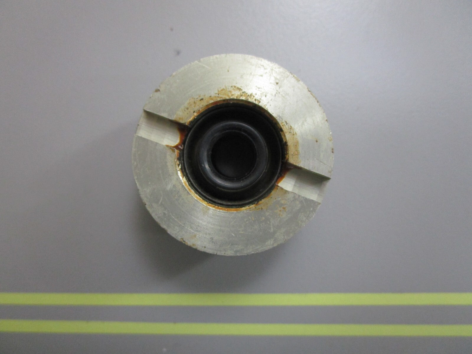 *NEW OEM* 0810 Mercury Quicksilver Bushing 23-46284A1