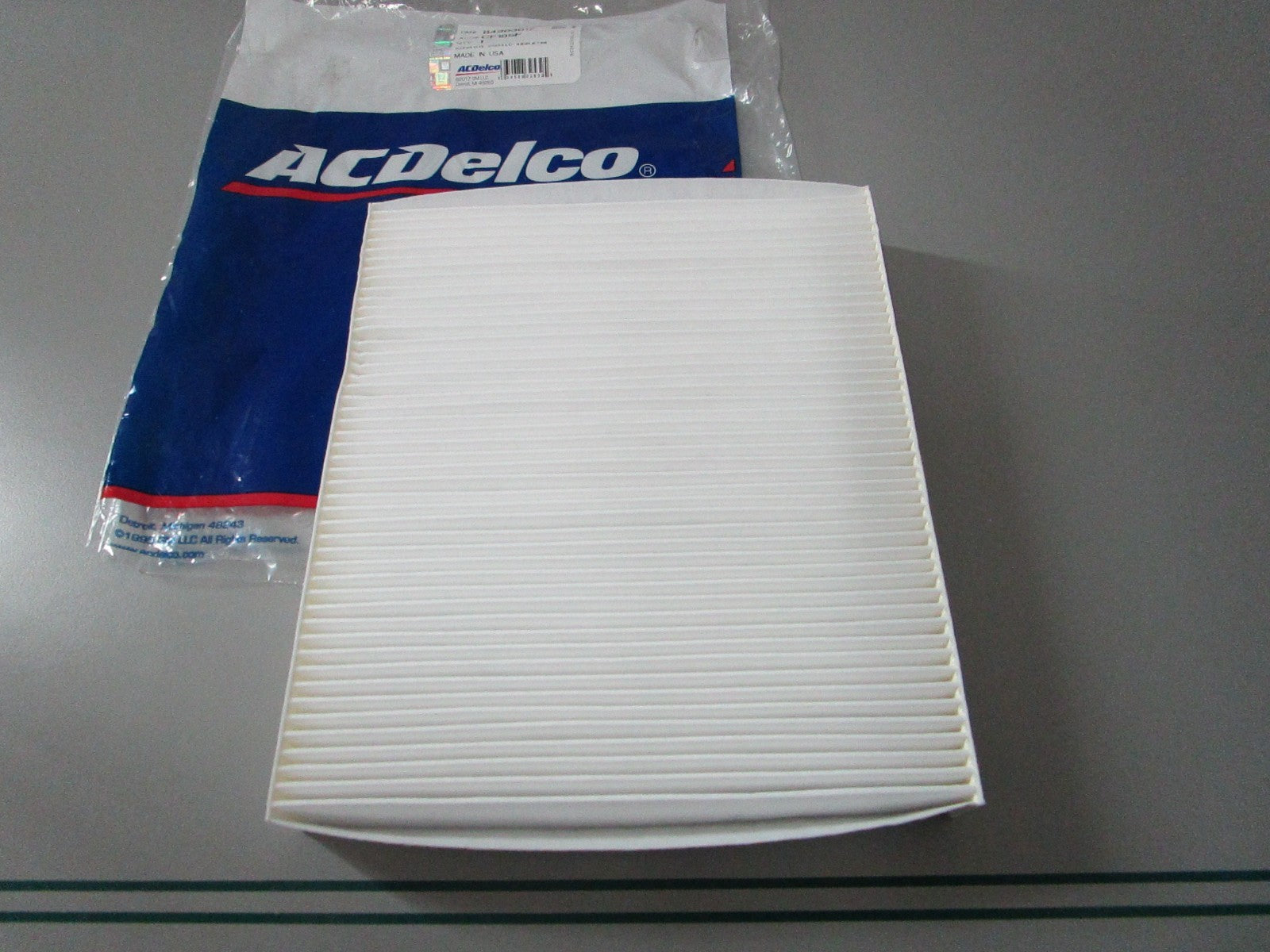 NEW OEM 84983617 CF185F ACDelco Cabin Air Filter 0810
