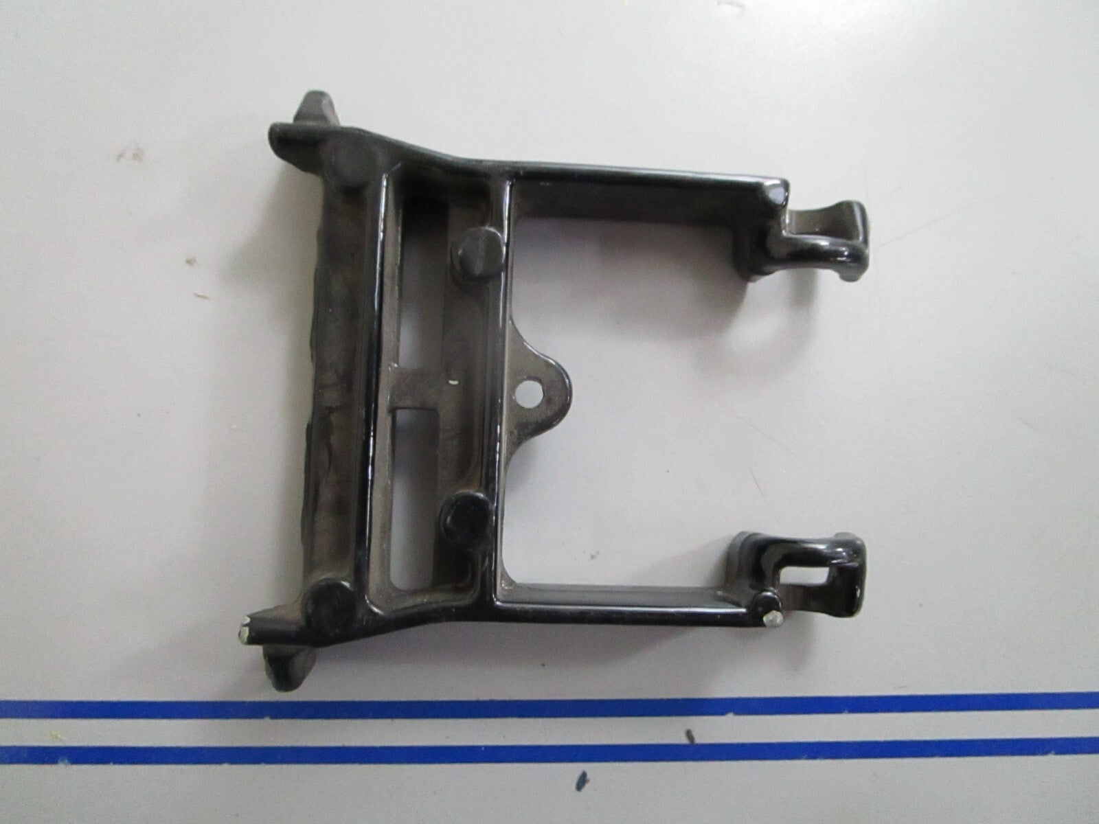 *NEW OEM* 0720 Mercury Quicksilver Bracket 53435