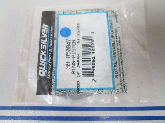 *NEW OEM* 0810 Mercury Quicksilver Piston Ring 39-850847