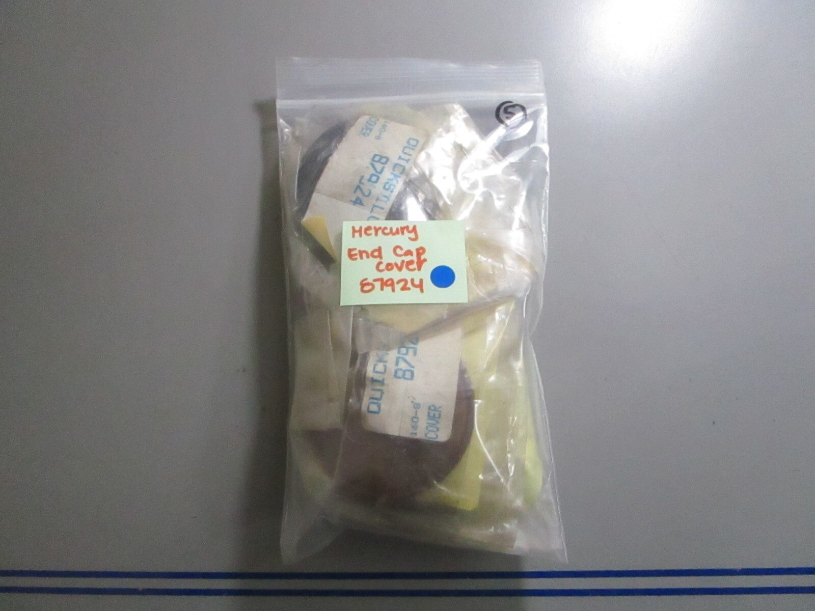 *NEW OEM* 0810 Mercury Quicksilver End Cap Cover 87924