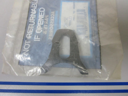 *NEW OEM* 0810 Mercury Quicksilver Clamp 52185