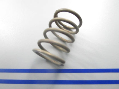 *NEW OEM* 0810 OMC Johnson Evinrude Spring 305591 0305591