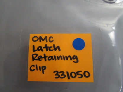 *NEW OEM* 0720 OMC Johnson Evinrude Latch Retaining Clip 331050 0331050