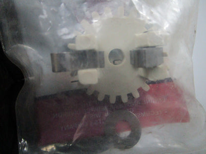 *NEW OEM* 0810 Tecumseh Governor Gear 30591
