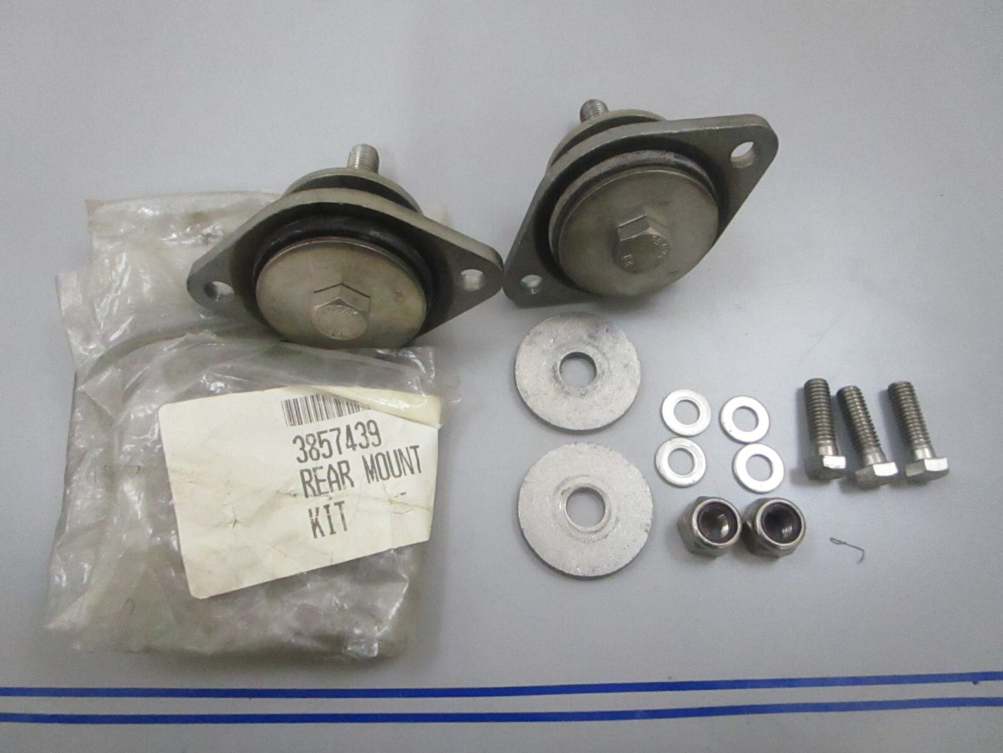 *NEW OEM* 0810 Volvo Penta  *Incomplete* Rear Mount Kit 3857439