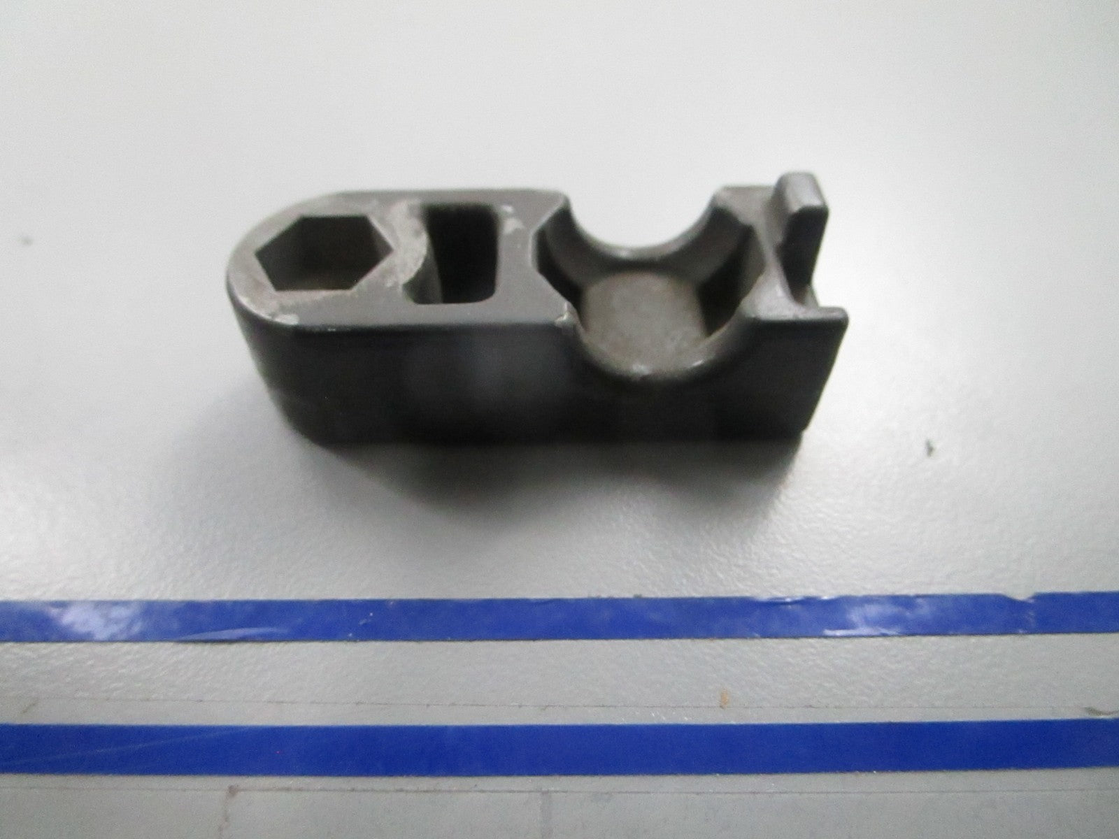 *NEW OEM* 0810 OMC Johnson Evinrude Anchor 914680 0914680