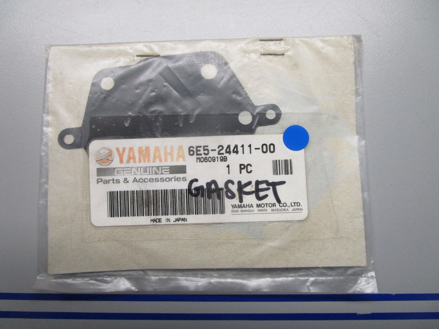 *NEW OEM* 0720 Yamaha Gasket 6E5-24411-00-00