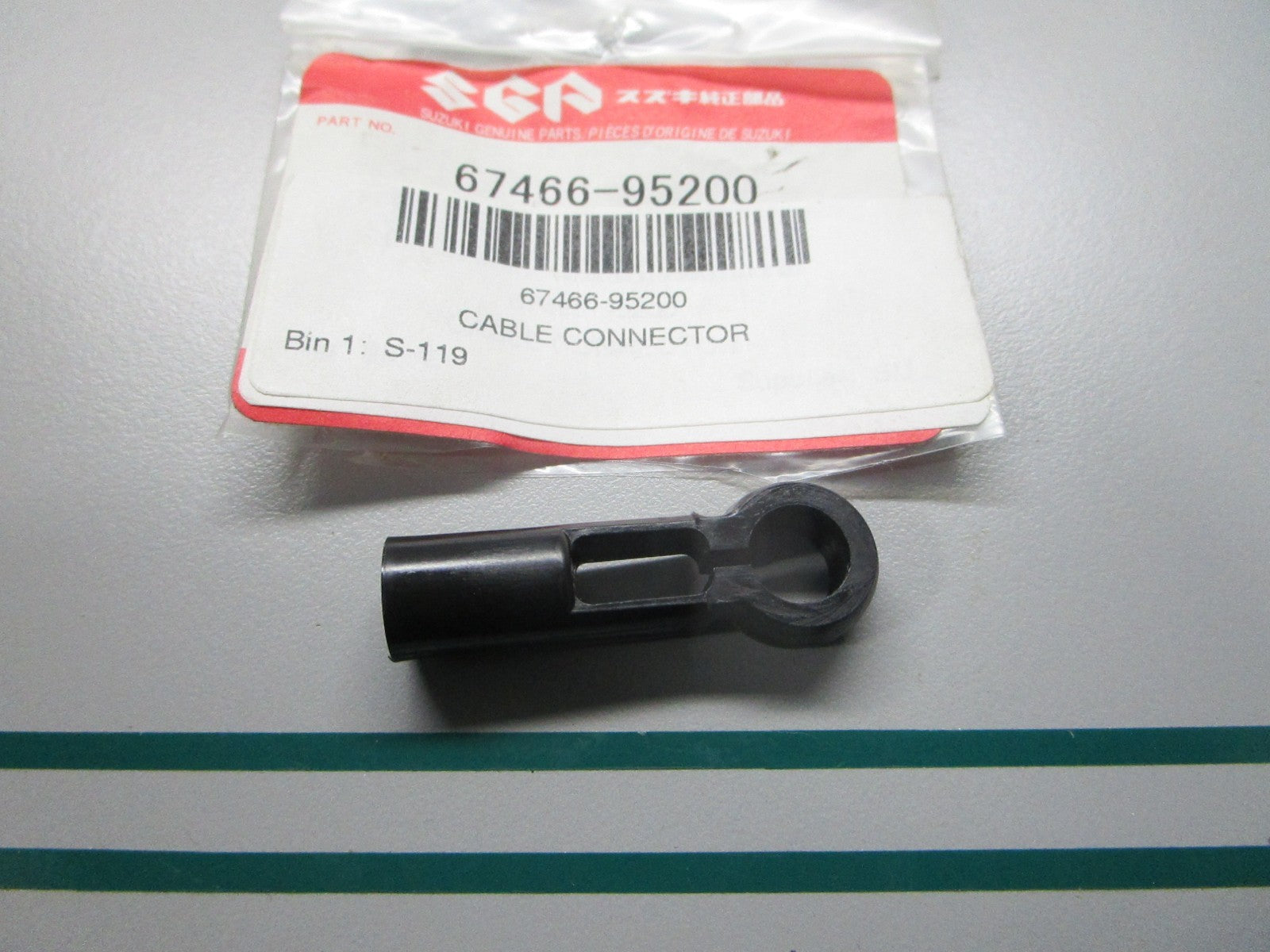 NEW OEM 67466-95200 Suzuki Cable Connector 0810
